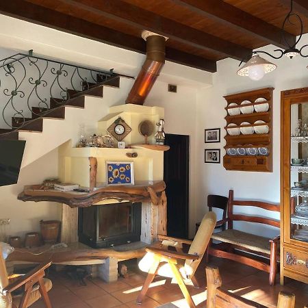 Aventina Holiday Home Burcei المظهر الخارجي الصورة