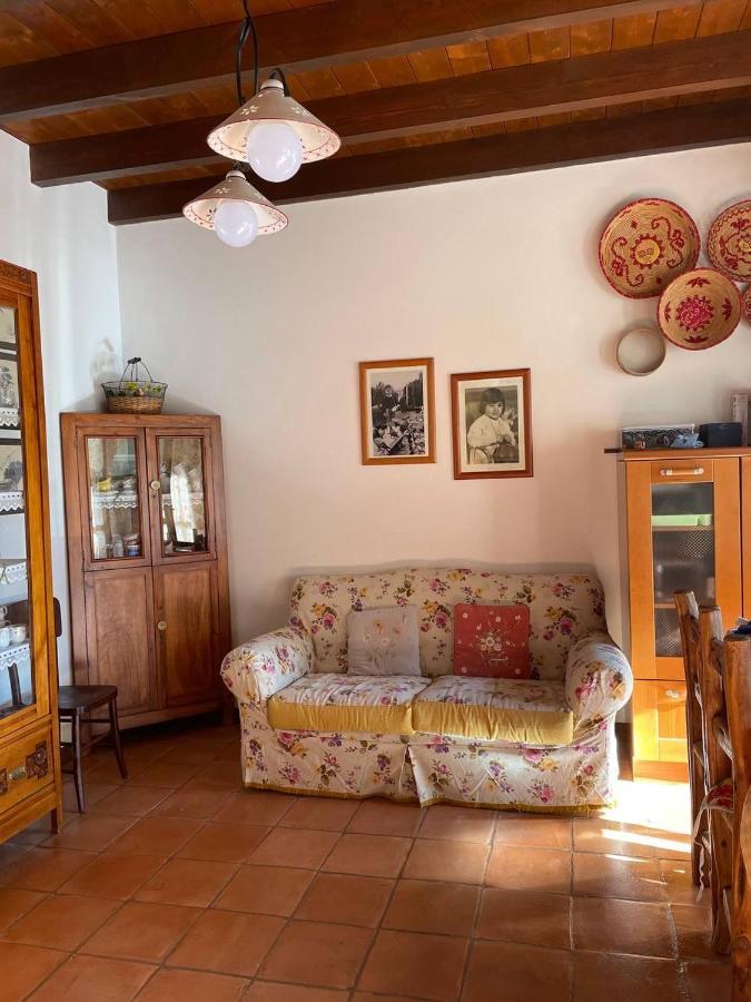 Aventina Holiday Home Burcei المظهر الخارجي الصورة