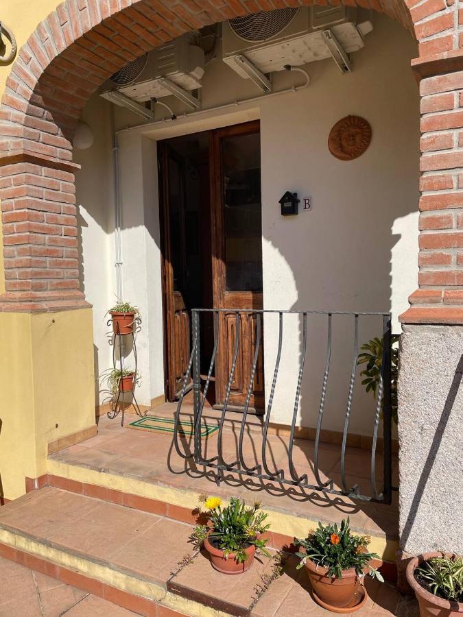 Aventina Holiday Home Burcei المظهر الخارجي الصورة
